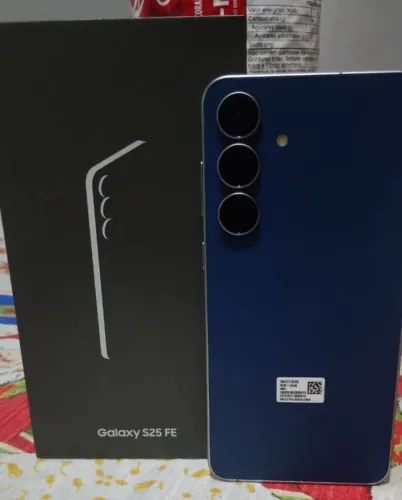 S25 FE 128GB 2 meses de uso novo