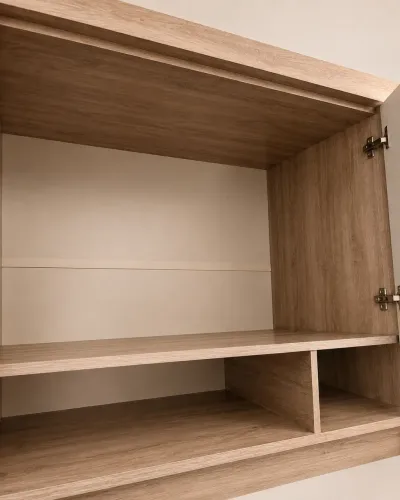 Guarda Roupa com Nicho aéreo