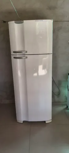 Geladeira Eletrolux 462L