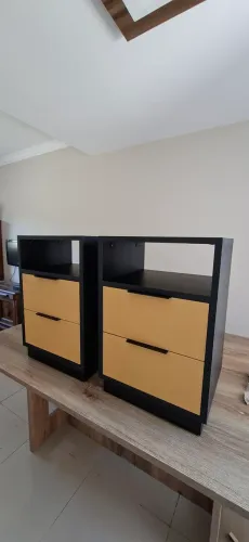 Mesa de cabeceira