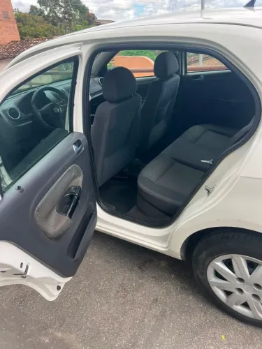 Volkswagen Gol Geração V 1.6 8V MI Total Flex Mec. 4P 2011