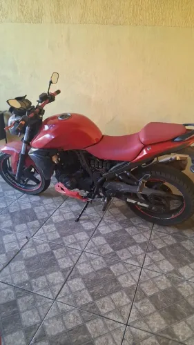 Vende-se moto