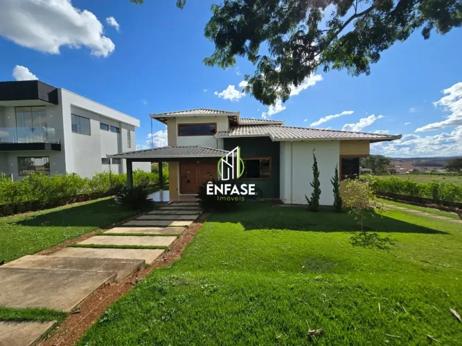 Linda casa no Condomínio Serra Verde em Igarapé - MG