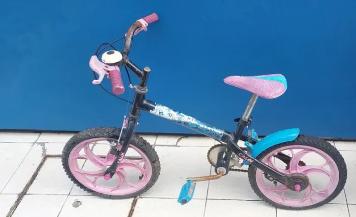 bike bicicleta infantil usada aro16  100 reais