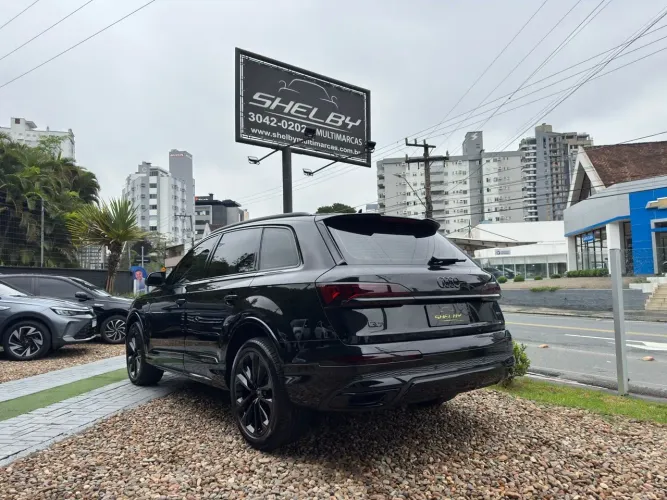 Audi Q7 S-line 3.0 V6 TFSI Qua. Tip. (híb.) 2022