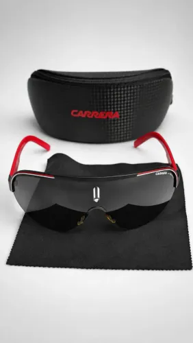 Óculos Carrera Original - Com Estojo e Flanela - R$ 199