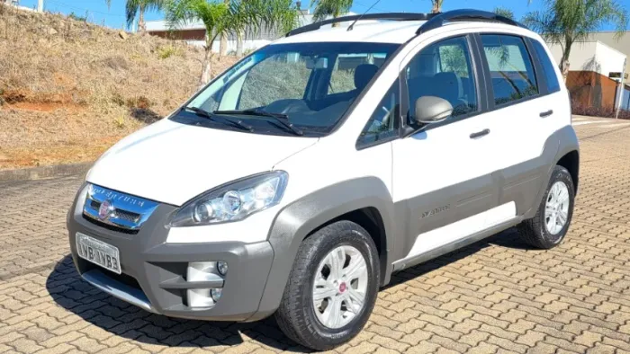 Fiat Idea Advent./ Adv.locker 1.8 MPI Flex 5P 2014