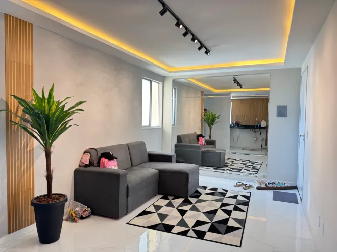 Apt. No Turu com 2 quartos, semi mobiliado