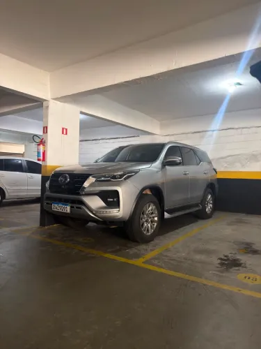 Toyota Hilux SW4 SRX 4X4 2.8 TDI 16V Dies. Aut. 2023