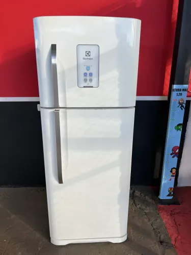 Geladeira Electrolux frost free