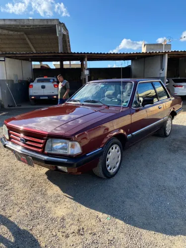 Ford Del Rey Ghia 1.8 / 1.6 2P E 4P 1988