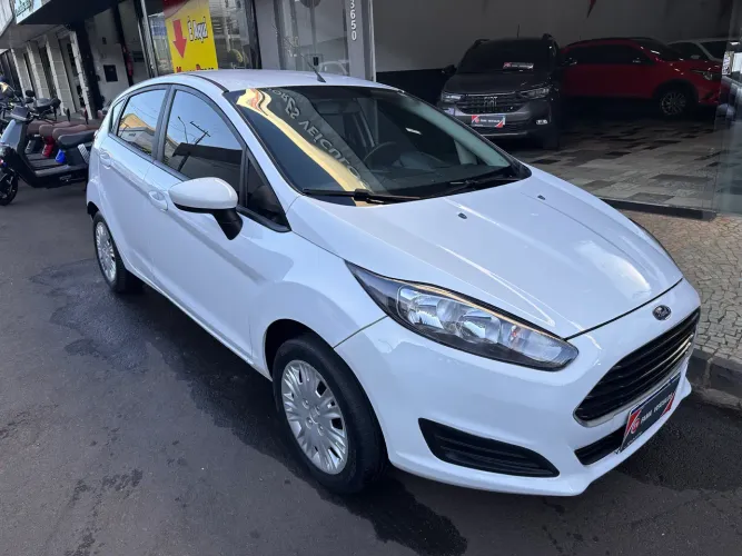 Ford Fiesta 1.5 16V Flex Mec. 5P 2014