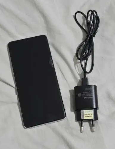Galaxy S21 Ultra 256GB - Cor Prata (Com caixa* + Carregador Samsung super charge) - Ler