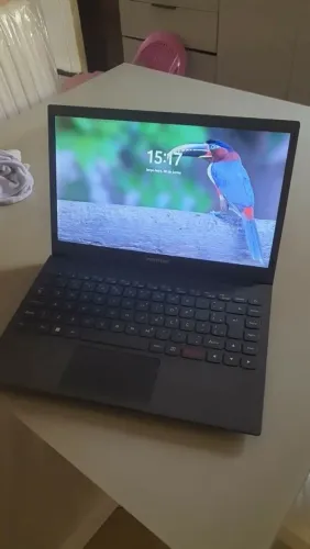 Vendo Notbook novo zero otimo para estudos trabalho