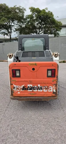 Bobcat S450 Imperdível - Excelente Estado e Pronta para Trabalhar