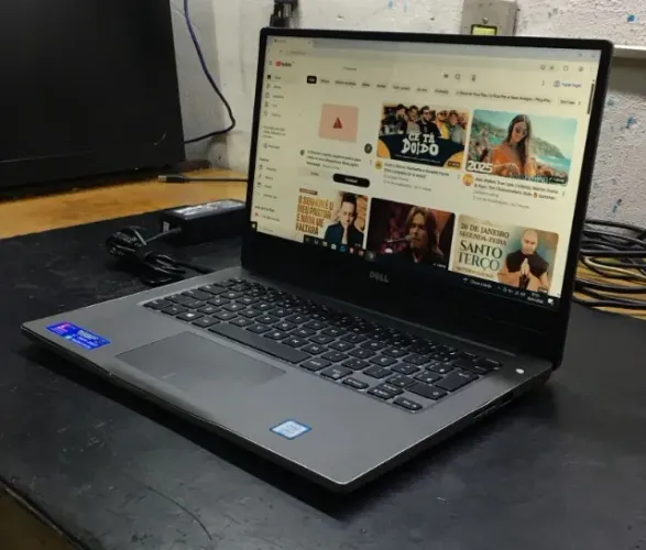 Notebook Dell Inspiron 7472 I7 8550U 1.80 GHZ