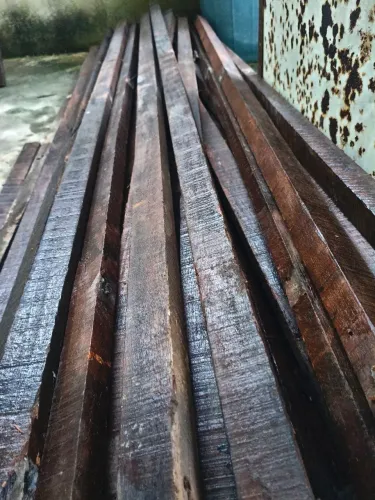 Barrotes e Linha de MADEIRA