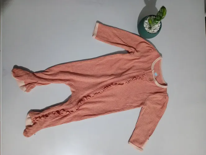 Macacão Tamanho 3-6 meses