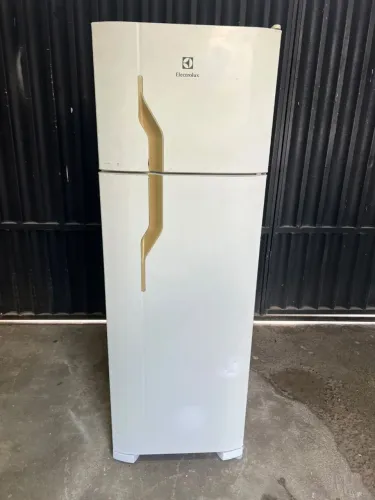 Geladeira Electrolux gelo seco 380litro 