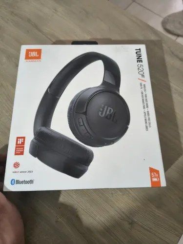 Vendo fone bluetooth JBL TUNE 520 BT