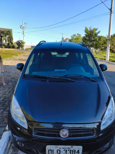 Fiat Idea Attractive 1.4 Fire Flex 8V 5P 2013