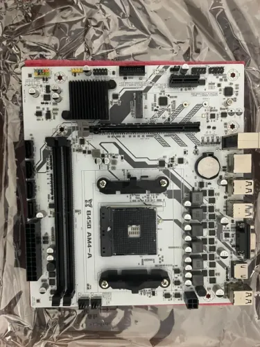 Placa Mãe B450M Chipset B450, AMD AM4, mATX, DDR4 - MACHINIST