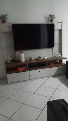 Estante TV 60 polegadas DOAÇÃO 