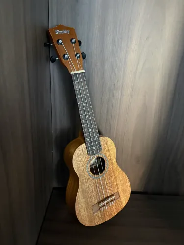 Ukulele Shelby SU-21M STNT + Capa