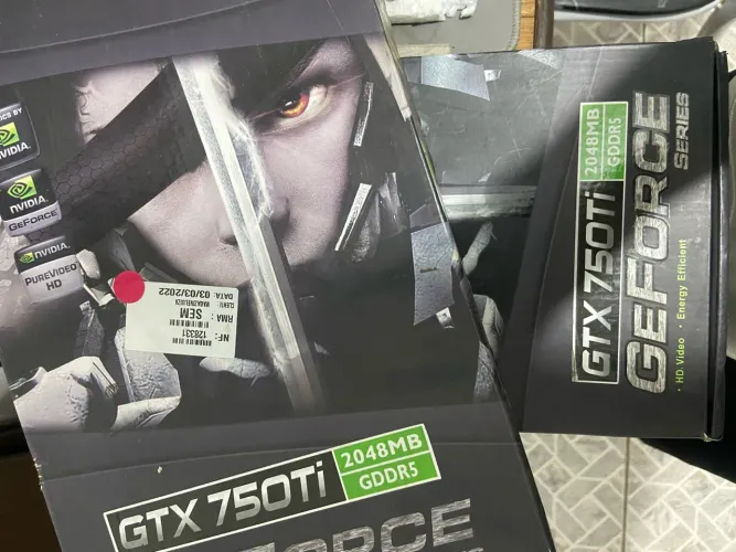 Vendo 2 gtx 750ti / troco por uma funcionando