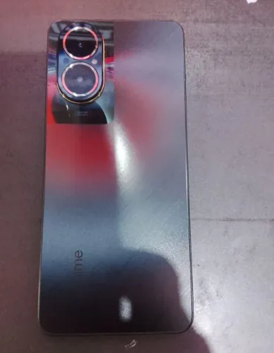 Realme c67