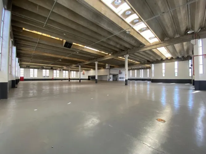 LOCAÇÃO DE GALPÃO INDUSTRIAL 5000m²- VILA JAGUARA / SP