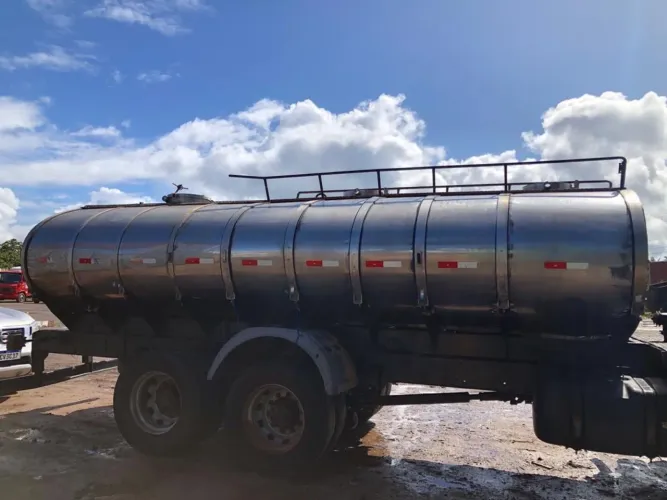 TANQUE ISOTÉRMICO PARA LEITE 10.000 lts 