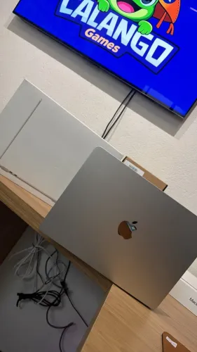 Macbook Air M4 16/256gb 13.6 Polegadas | Seminovo | Garantia Apple + Garantia Calango 