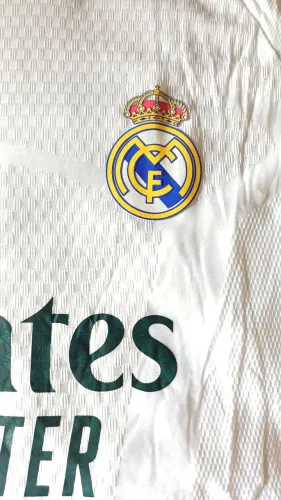 Camisa do Real Madrid 2026/27 modelo jogador M,G e GG
