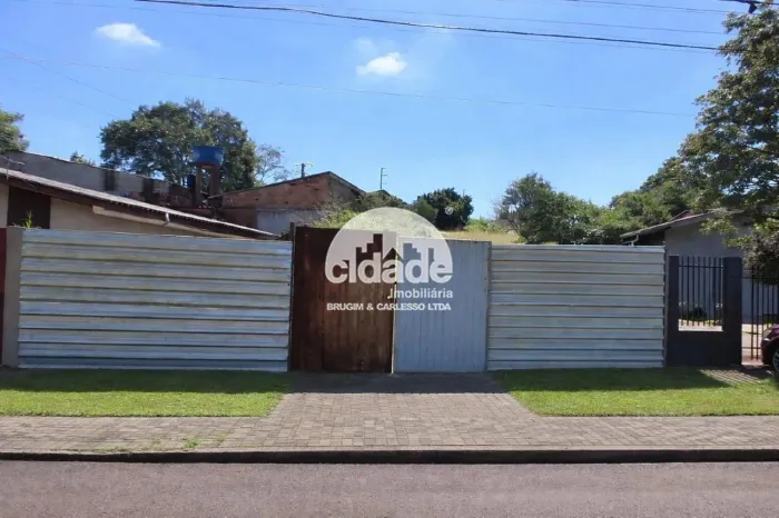 TERRENO À VENDA  LOCALIZAÇÃO PRIVILEGIADA PRÓXIMO À AV. BRASIL!