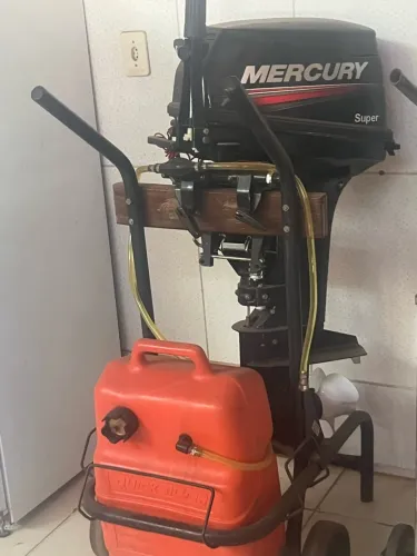 Vendo kit canoa /carreta /motor Mercury 