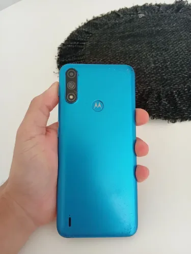 Moto e7 power / leia a descrição