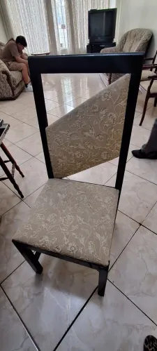 Cj de Cadeiras com mesa de jantar de brinde!