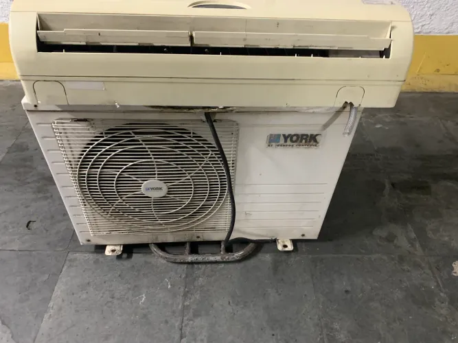 Ar condicionado SPLiT 12.000 BTUS