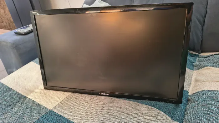 Monitor Samsung 24"