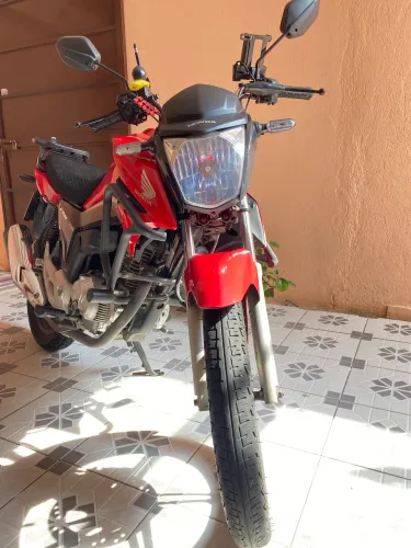 CG FAN 160 MODELO 2019