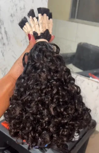 Cabelo humano cacheado