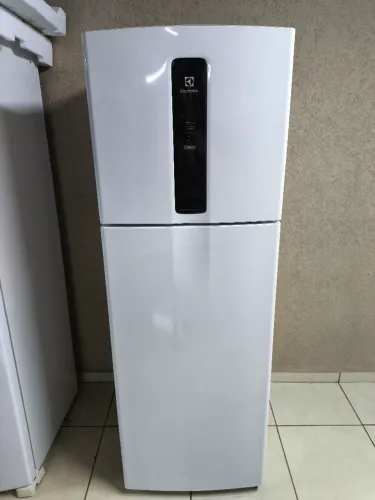Geladeira Eletrolux Frost Free