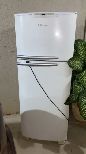 Geladeira Electrolux