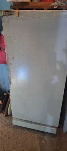 Geladeira Consul 220 SL funcionando 300,00