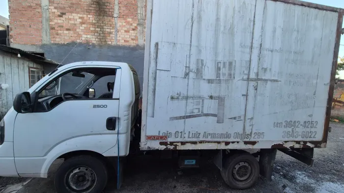 Kia Motors Bongo K-2500 2.5 4X2 TB Diesel 2014