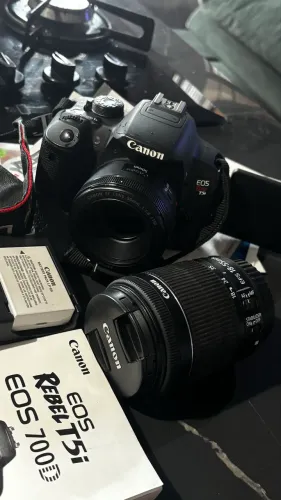 CANON T5i com 2 LENTES /  Lente 50mm f/1.8 + 18-55mm