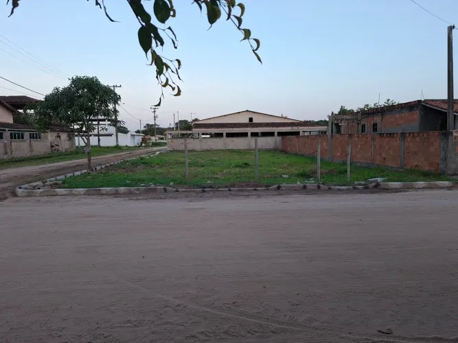 Terreno 322m2 unamar condomínio