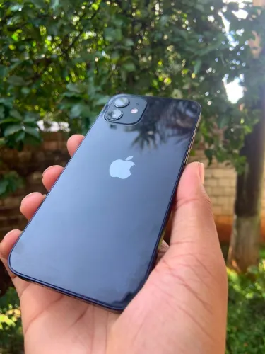 iPhone 12 64 GB + acessórios 