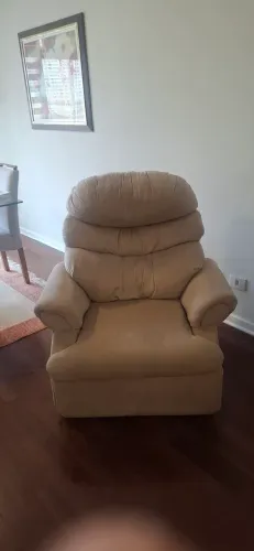Poltrona reclinável